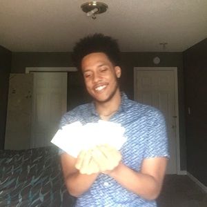 Meet your Posher, Isaiah